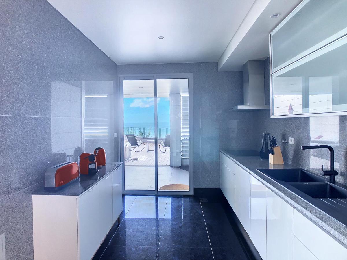 Over The Cliff Apartment By Lovelystay فونشال المظهر الخارجي الصورة