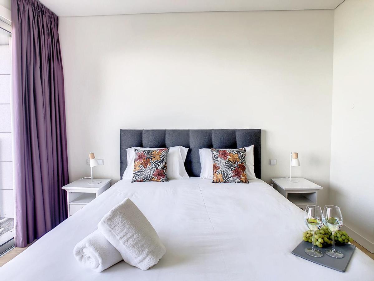 Over The Cliff Apartment By Lovelystay فونشال المظهر الخارجي الصورة